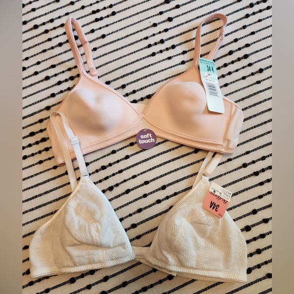 Girls Tween Bras - Picture 1 of 4